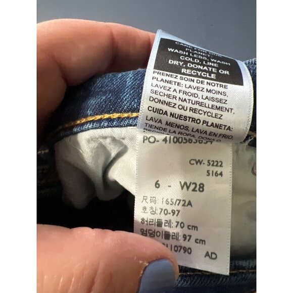 Signature By Levi Strauss Womens Heritage Boyfriend Jeans W28 Mid-Rise Medium Wa - Picture 8 of 13